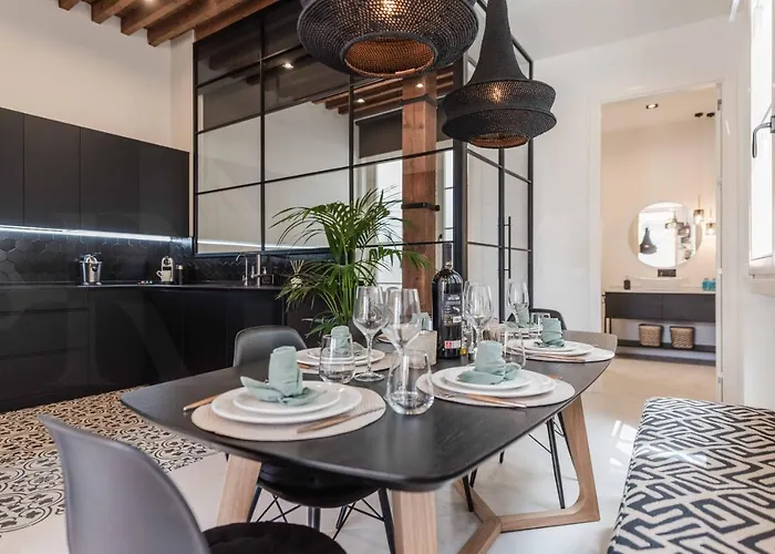 Apartamento Premium Loft In The Heart Of By Rems Málaga